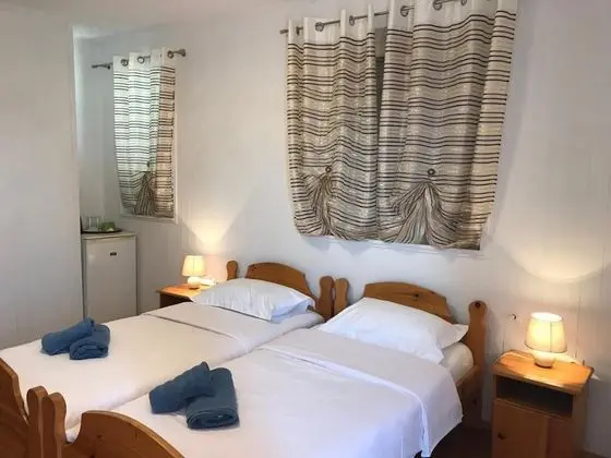 Tek Büyük veya İki Ayrı Yataklı Oda