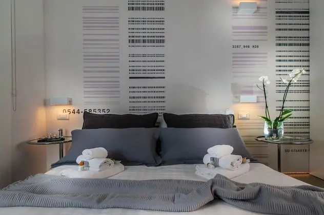 Classic Tek Büyük Yataklı Oda