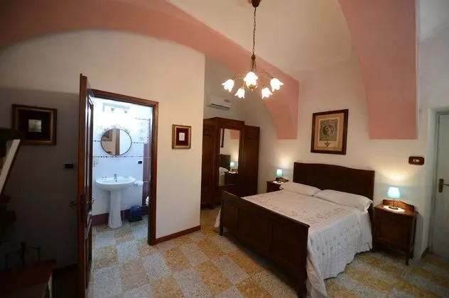 Oda, Bahçe Manzaralı