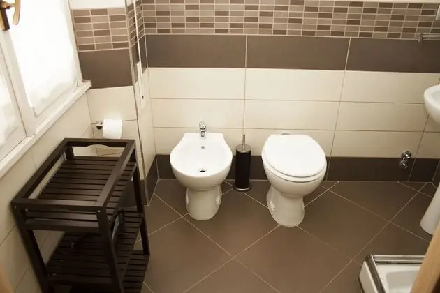 Tek Büyük Yataklı Oda, Balkon