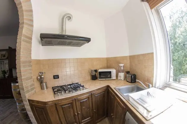 Comfort Tek Büyük Yataklı Oda, Birden Çok Yatak, Ortak Banyo, Bahçe Manzaralı