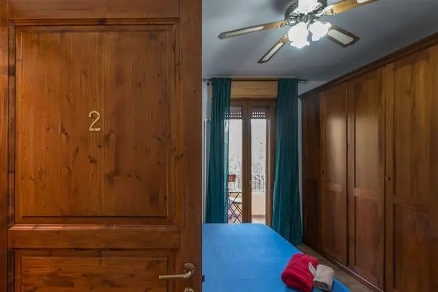 Deluxe Tek Büyük Yataklı Oda, 1 Büyük (Queen) Boy Yatak, Ortak Banyo, Bahçe Manzaralı