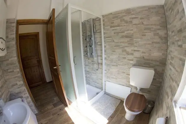 Deluxe Tek Büyük Yataklı Oda, 1 Büyük (Queen) Boy Yatak, Ortak Banyo, Bahçe Manzaralı