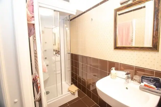 Panoramic Tek Büyük Yataklı Oda