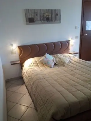 Classic Tek Büyük Yataklı Oda