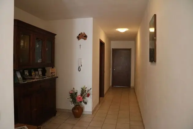 Classic Tek Büyük Yataklı Oda