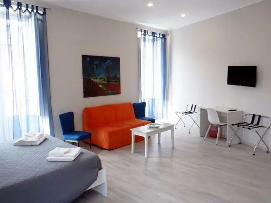 Deluxe Dört Kişilik Oda, Banyolu/Duşlu