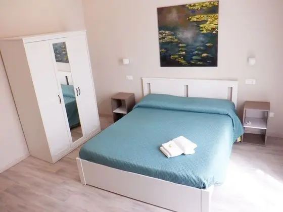 Superior Üç Kişilik Oda, Banyolu/Duşlu