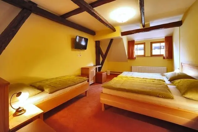 Standard Üç Kişilik Oda