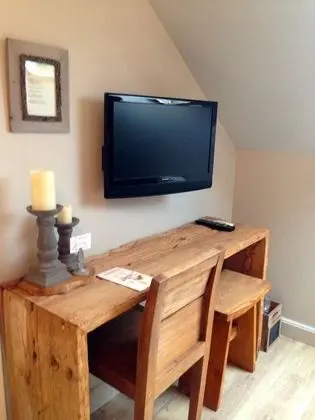 Comfort Tek Büyük veya İki Ayrı Yataklı Oda