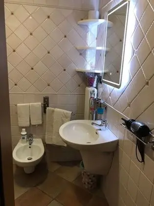 Tek Büyük Yataklı Oda, Dağ Manzaralı