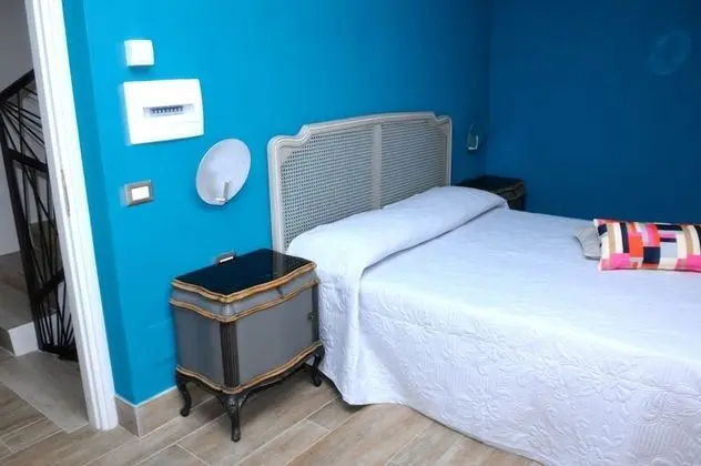 Tek Büyük veya İki Ayrı Yataklı Oda, Balkon