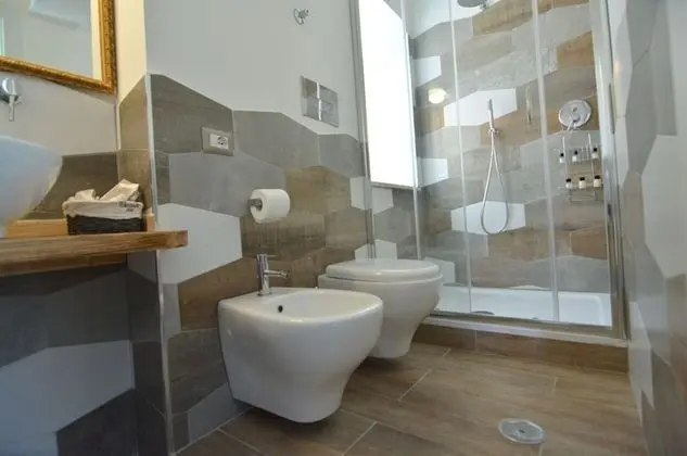 Tek Büyük veya İki Ayrı Yataklı Oda, Balkon