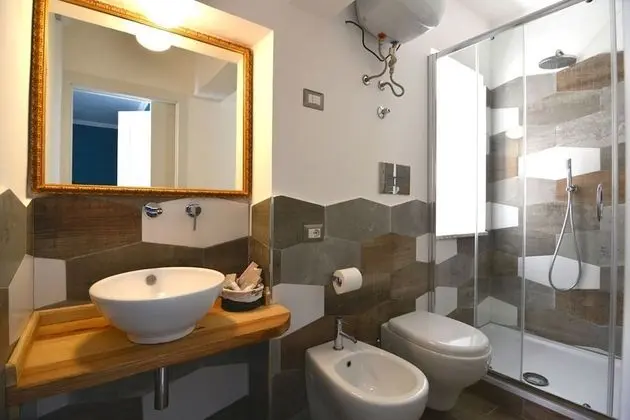 Tek Büyük veya İki Ayrı Yataklı Oda, Balkon