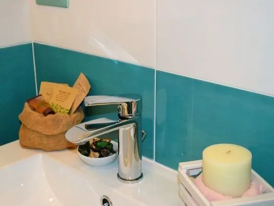 Comfort Üç Kişilik Oda, Banyolu/Duşlu