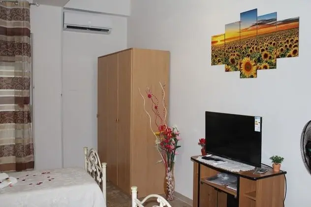 Tek Büyük veya İki Ayrı Yataklı Oda, Banyolu/Duşlu (Alba)