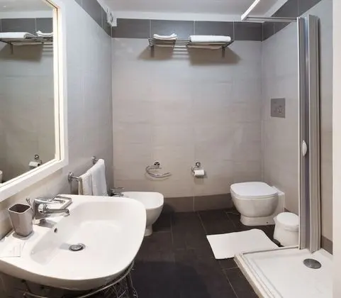 Classic Tek Büyük veya İki Ayrı Yataklı Oda, Şehir Manzaralı