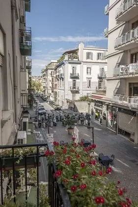 Comfort Tek Büyük veya İki Ayrı Yataklı Oda, Şehir Manzaralı