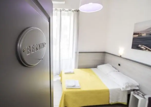 Comfort Tek Büyük Yataklı Oda, Şehir Manzaralı