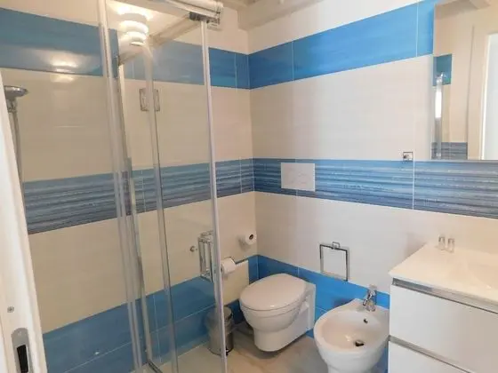 Tek Büyük Yataklı Oda, Sigara İçilmez