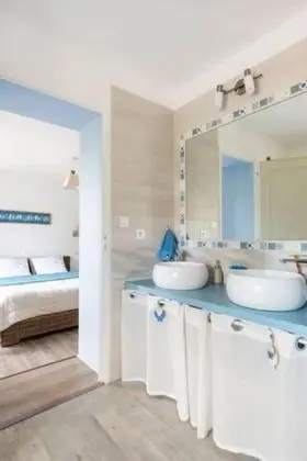 Premium Tek Büyük Yataklı Oda