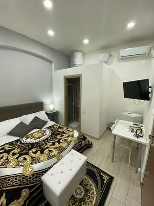 Tek Büyük Yataklı Oda