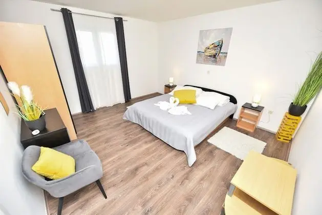 Comfort Tek Büyük Yataklı Oda