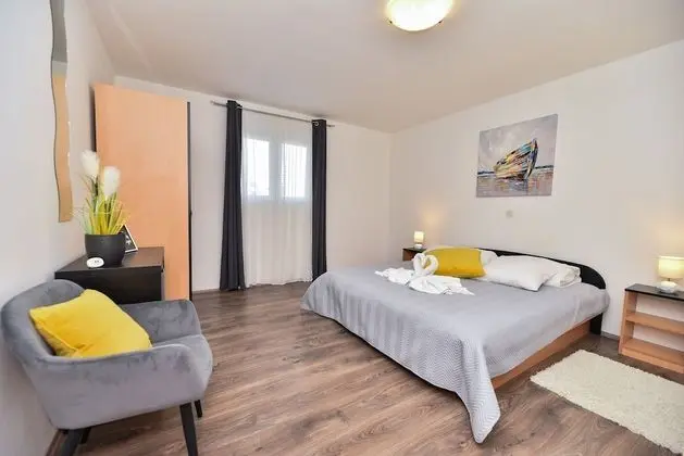 Comfort Tek Büyük Yataklı Oda