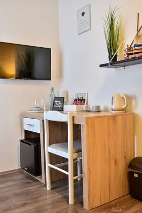 Comfort Tek Büyük Yataklı Oda