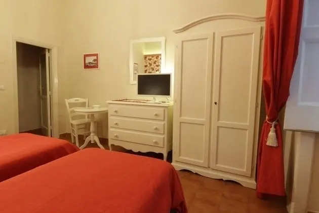 Tek Büyük veya İki Ayrı Yataklı Oda, Özel Banyo (external)