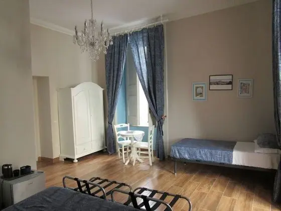 Üç Kişilik Oda, Banyolu/Duşlu