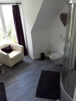 Design Tek Büyük Yataklı Oda, 1 En Büyük (King) Boy Yatak, Banyolu/Duşlu, Bahçe Manzaralı