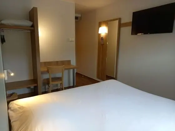 Tek Büyük Yataklı Oda, Sigara İçilmez