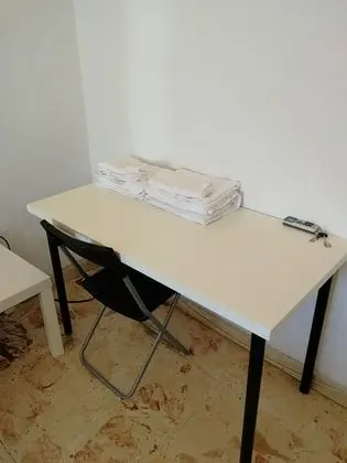 Tek Büyük Yataklı Oda, Ortak Banyo