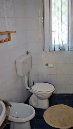 Üç Kişilik Oda