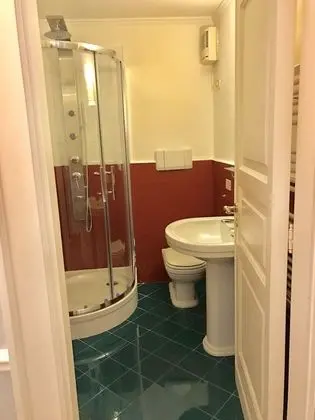 Panoramic Üç Kişilik Oda (Private External Bathroom)