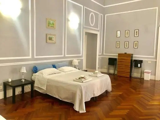 Royal Dört Kişilik Oda (Private External Bathroom )