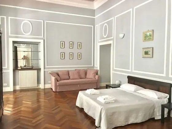 Royal Dört Kişilik Oda (Private External Bathroom )