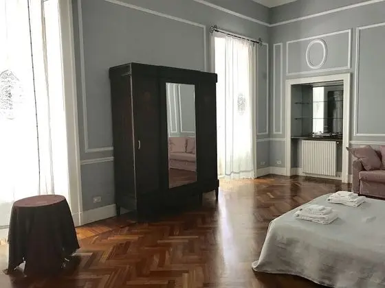 Royal Dört Kişilik Oda (Private External Bathroom )