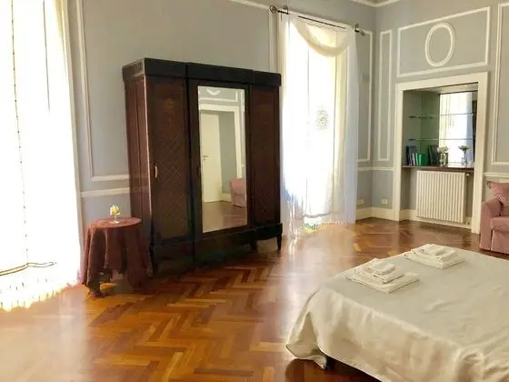 Royal Dört Kişilik Oda (Private External Bathroom )