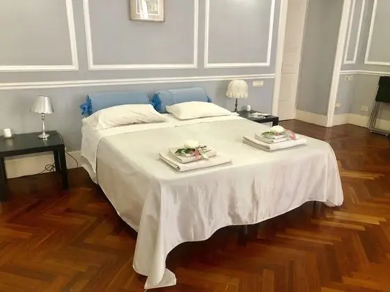 Royal Dört Kişilik Oda (Private External Bathroom )