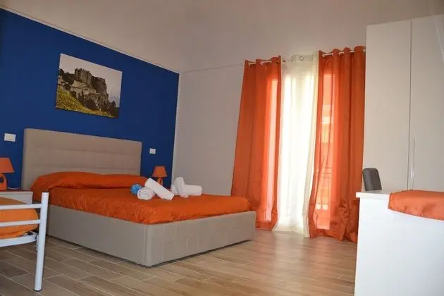 Classic Dört Kişilik Oda, Birden Çok Yatak, Şehir Manzaralı (Castello di Venere)
