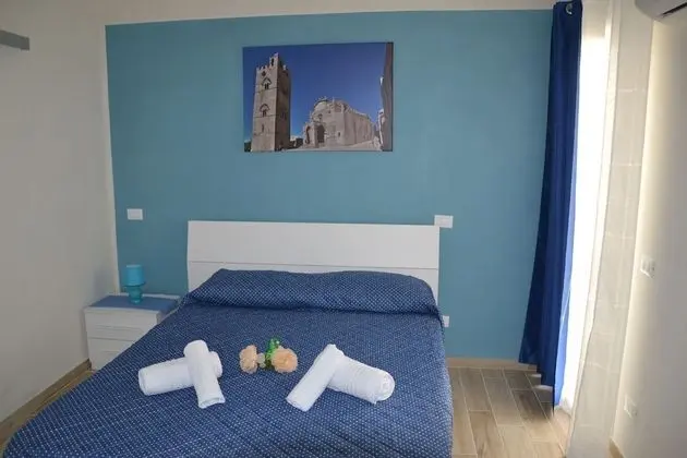 Deluxe Tek Büyük Yataklı Oda, Şehir Manzaralı (Levanzò)