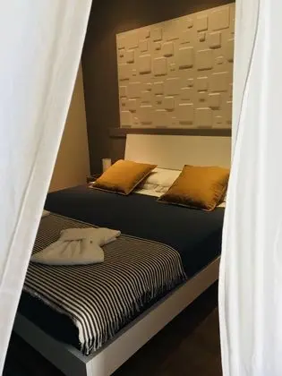 1 Çift Kişilik Veya 2 Tek Kişilik Yatak Standard