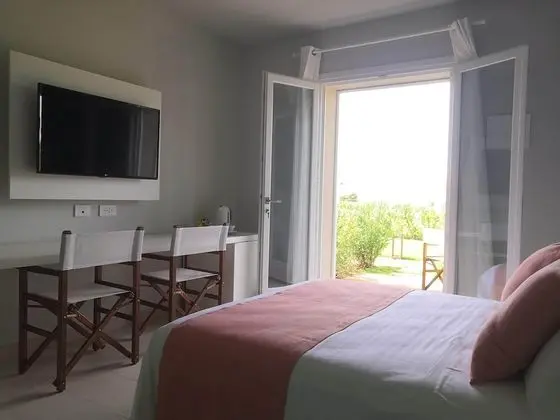 Classic Tek Büyük veya İki Ayrı Yataklı Oda (Pianosa)