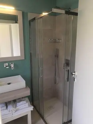 Classic Tek Büyük veya İki Ayrı Yataklı Oda (Pianosa)