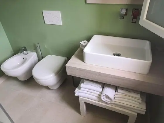 Classic Tek Büyük veya İki Ayrı Yataklı Oda (Pianosa)