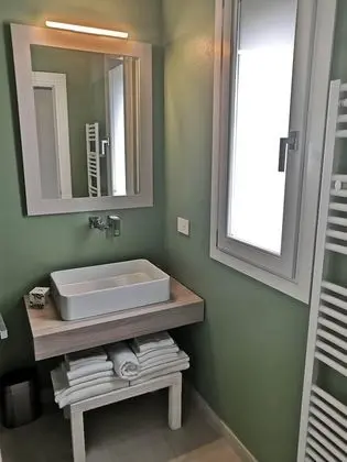 Classic Tek Büyük veya İki Ayrı Yataklı Oda (Pianosa)