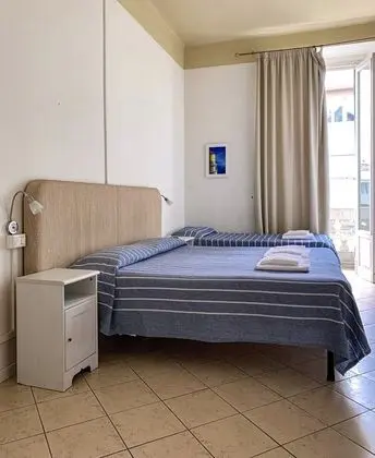 Dört Kişilik Oda, Ortak Banyo