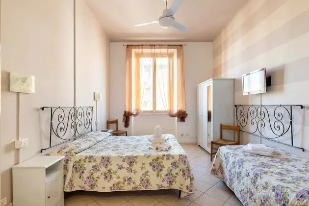 Üç Kişilik Oda, Ortak Banyo